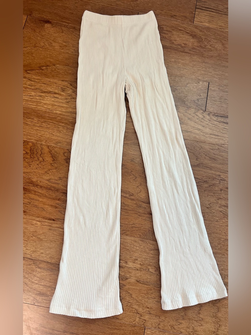 Reformation Cream Ribbed sweatpants